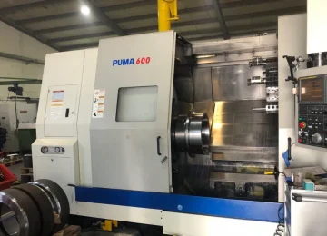 Doosan Puma 600 CNC lathe