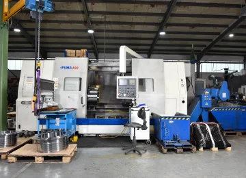 Large CNC lathe in the ATN production hall