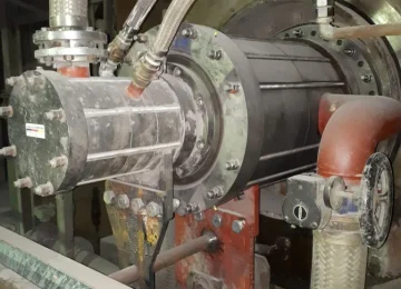 ATN rotary union with hose connections on a machine