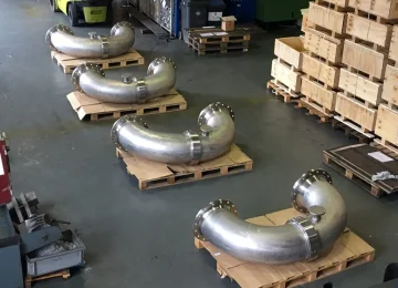 ATN swivel joint elbows on pallets