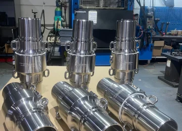 Stainless steel swivel joints in production